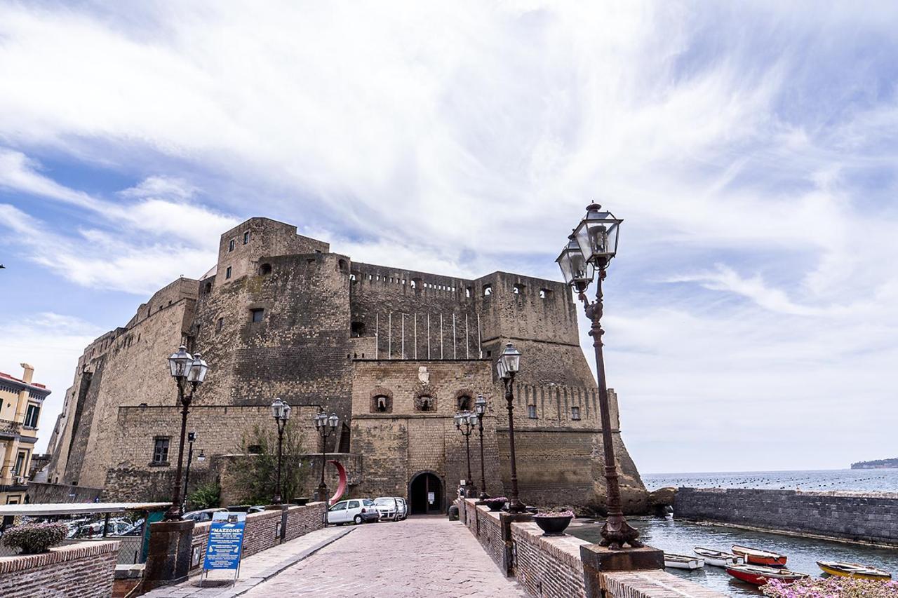 Royal Art H Duomo - Napoli Centro, By Clapa Group Hotel Exterior photo The Castle of Ortona
